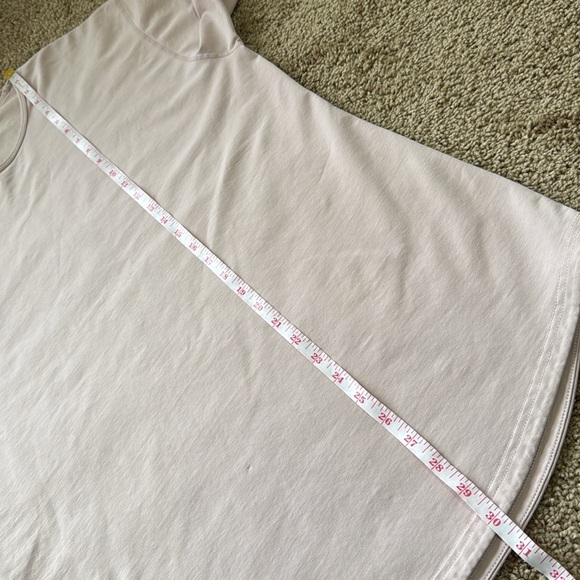 Bylt Basics Curve Hem Lux Short Sleeve Gym T Shirt Light Pink - Picture 9 of 9